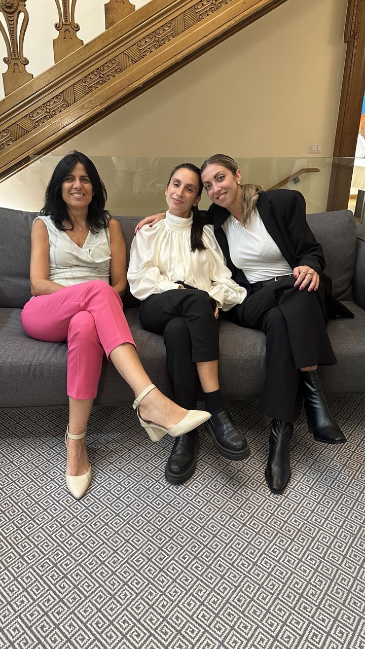 photo_2025-09-24_19-54-28